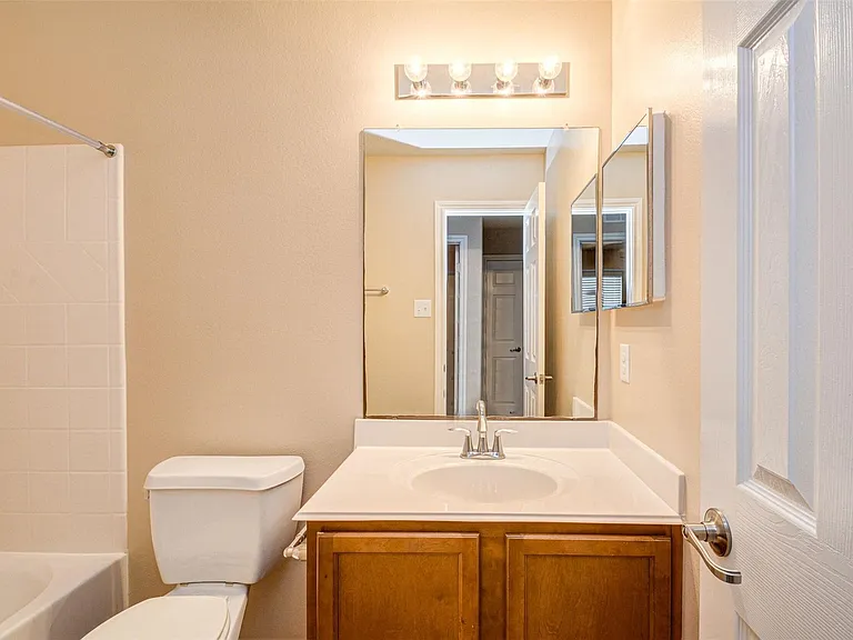23 Fairlee Ct — Photo 29