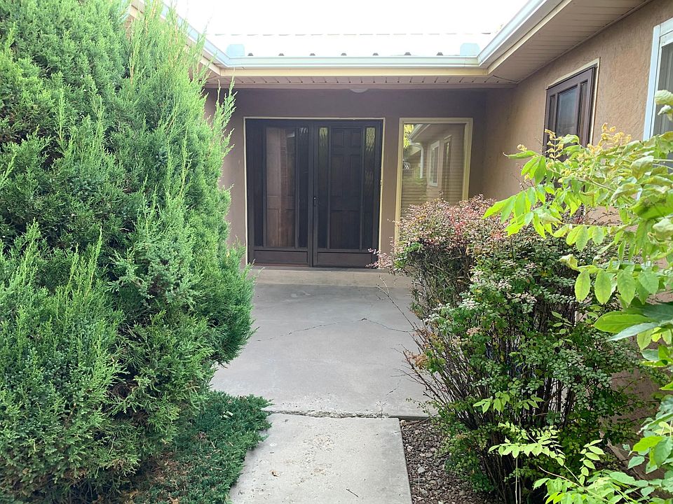1st image of 1150 Manzanito Dr