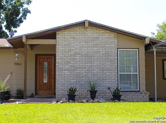 2nd image of 7054 Glenfield Dr