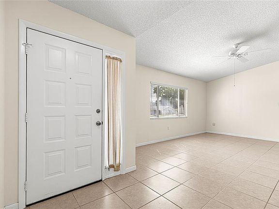 5th image of 11284 SW 79TH AVENUE
