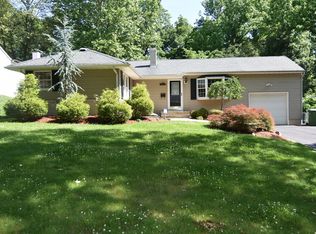 193 Concord Dr, Paramus, NJ 07652