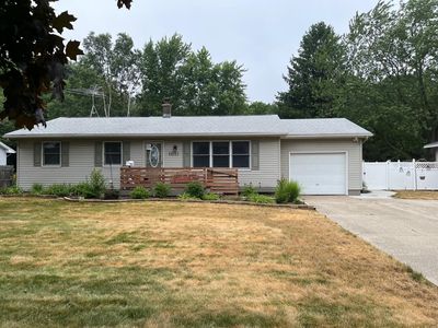 1611 Robbins Rd, Grand Haven, MI, 49417