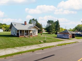 127 Main St, Gaastra, MI 49927