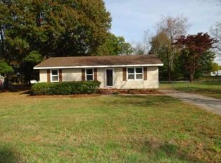 8 James St, Pelzer, SC 29669