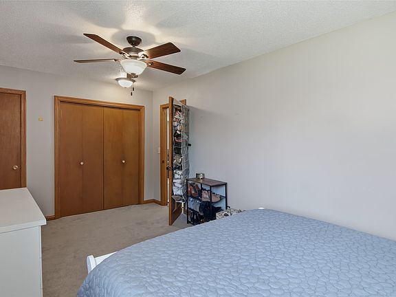 4th image of 1615 2nd Avenue SE