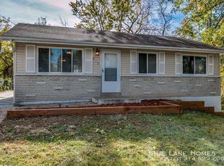 262 Coburg Dr, Saint Louis, MO
