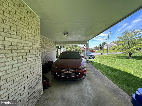 5th image of 14078 Harbaugh Church Rd