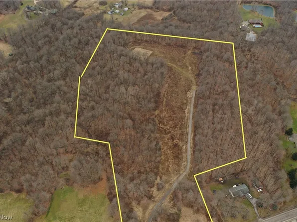 4605 State Route 7, New Waterford, OH 44445