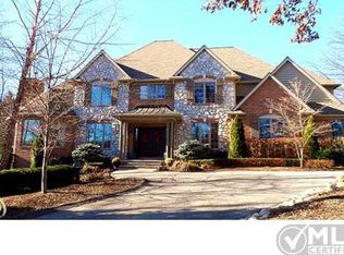 8055 Cranberry Hill Rd, Clarkston, MI 48348