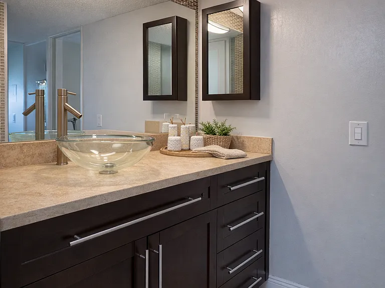 2311 S Cypress Bend Dr — Photo 22