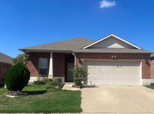 2321 Angoni Way, Fort Worth, TX 76131