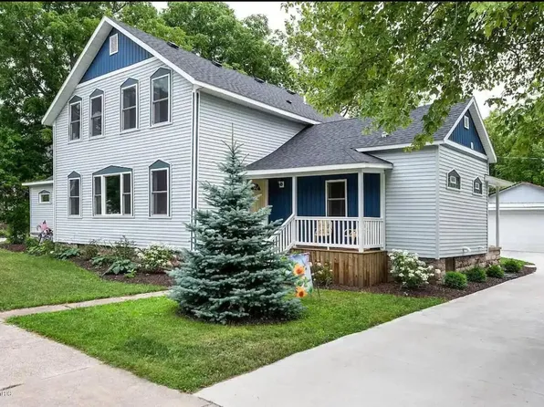 624 Erie St, South Haven, MI 49090