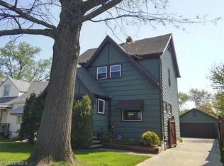 327 Gulf Rd, Elyria, OH 44035