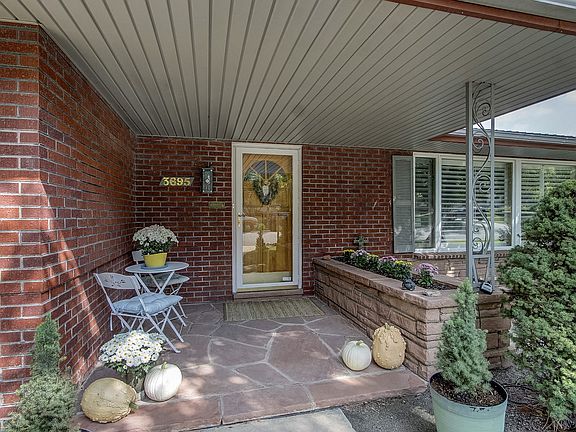 3rd image of 3695 E Dartmouth Ave