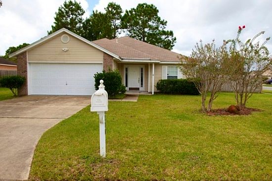 1st image of 11170 Hendon Dr #11