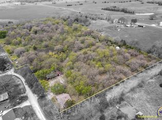 230 S 9th St, Quenemo, KS 66528