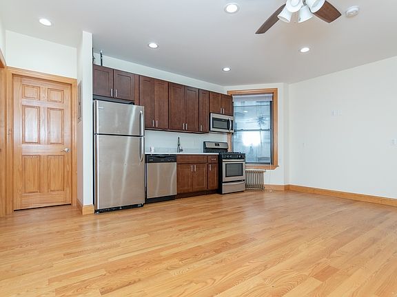 2nd image of 512 Eastern Pkwy #B22