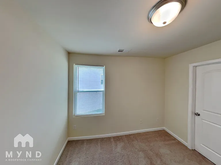 2547 Piering Dr — Photo 12