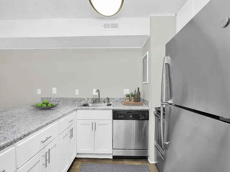 Vue Apartment Homes — Photo 1