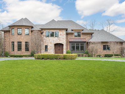 24 The Pines, Old Westbury, NY, 11568