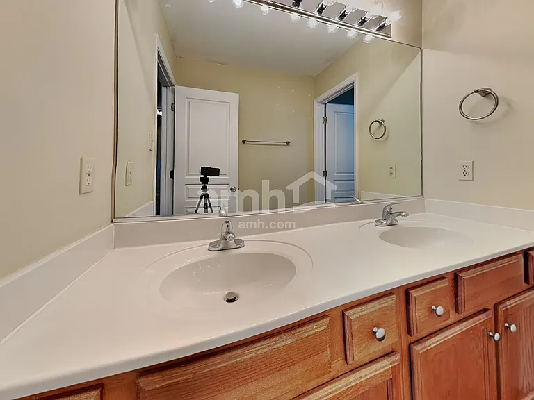 1582 Cider Ln — Photo 17