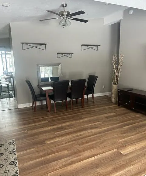 10 Birch Dr — Photo 2