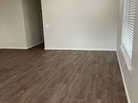 2nd image of 1313 Brooks Dr