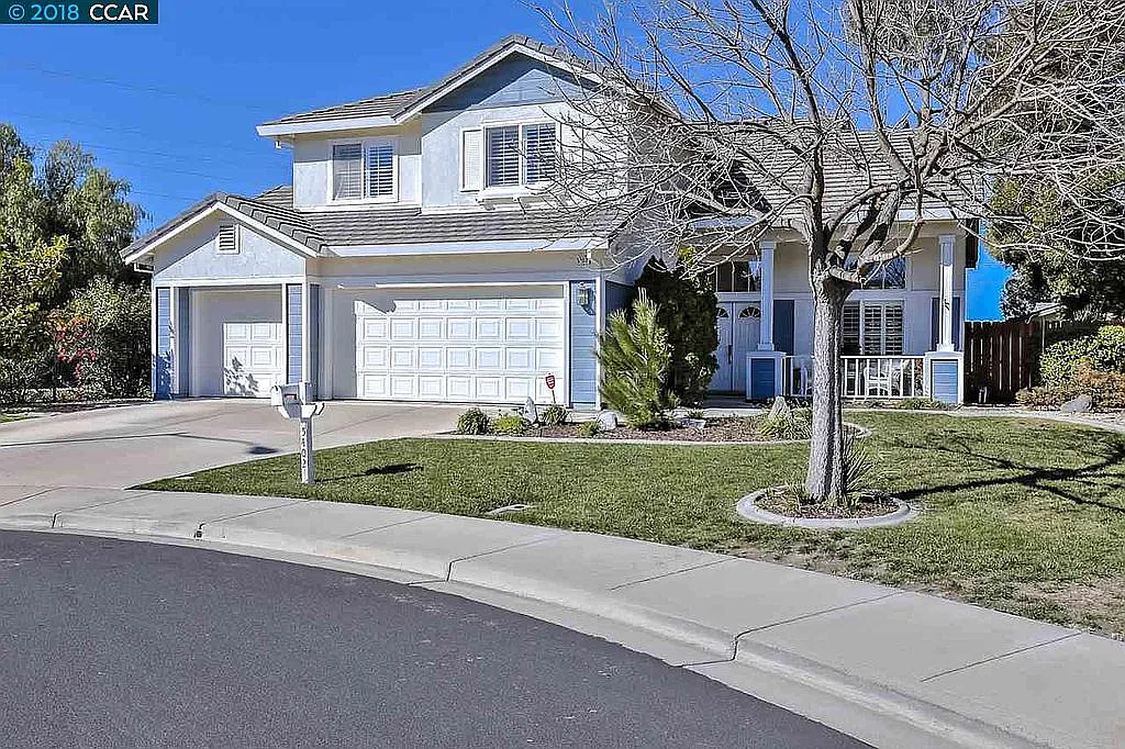 5402 Arrowhead Ct photo 1