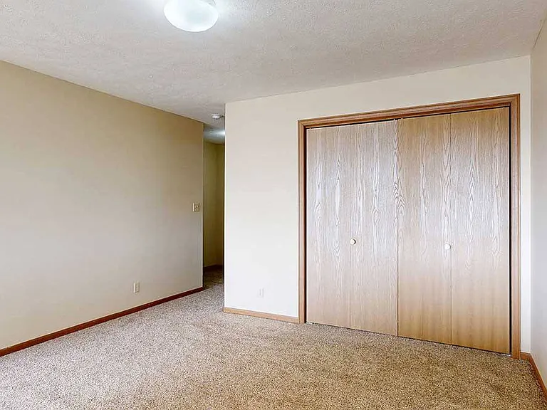 Pine Lake Heights Apartments — Photo 102