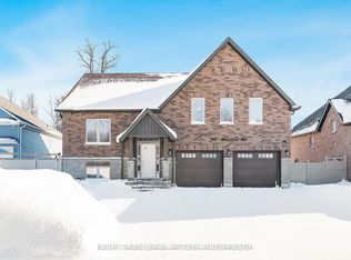 287 Robinson Rd, Wasaga Beach, ON L9Z 2Z1