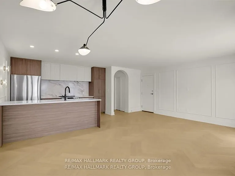 13 Ella St #1 — Photo 11