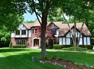 3640 Chesterwood Ct, Brookfield, WI 53005