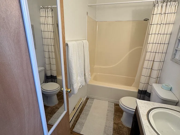1149 SW Cascade Ave — Photo 8