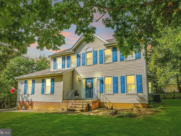 9600 Gunston Hall Rd, Fredericksburg, VA 22408