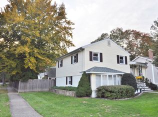 200 Greenbriar Rd, Fairfield, CT 06824