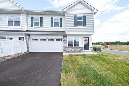 15142 Archdale Ln Photo 1