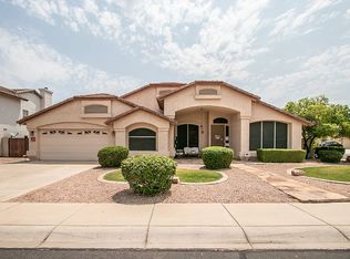 1423 S Hazel St, Gilbert, AZ 85296
