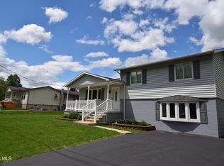 1194 Foot Of Ten Rd, Duncansville, PA 16635