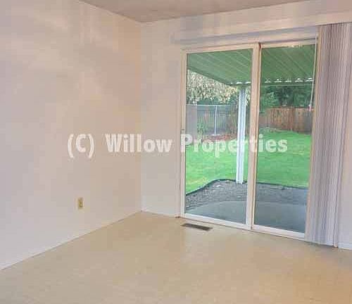 3rd image of 15113 19th Avenue Ct E