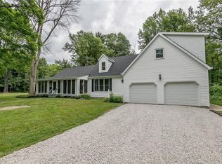 11634 Beachside Rd, Chardon, OH 44024