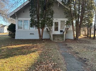 1802 6th St E, Menomonie, WI 54751