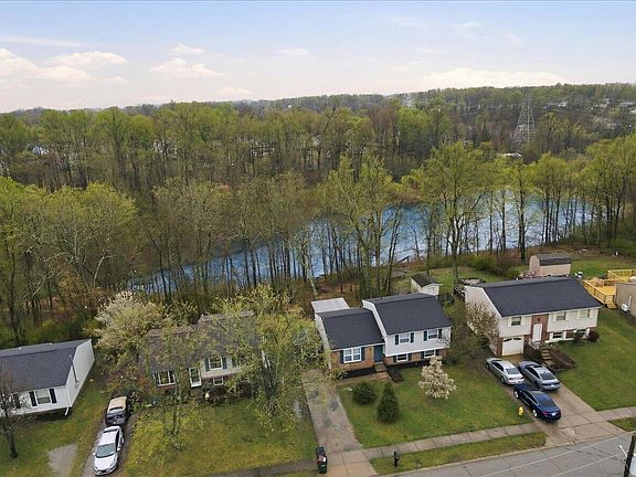 3rd image of 38 Waterside Way