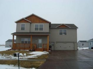 1247 5th St NW, West Fargo, ND 58078