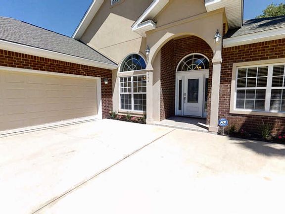 3rd image of 1774 Magnolia Harbor Dr