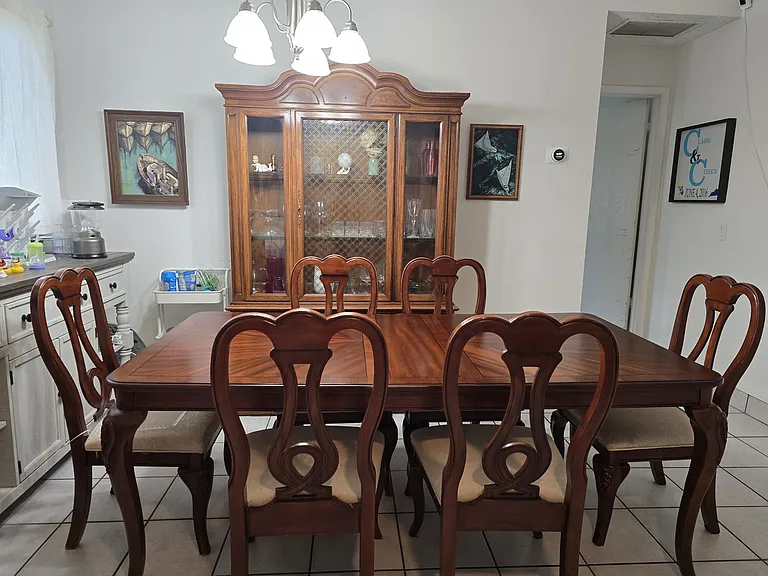 1545 Maxwell Ln — Photo 27
