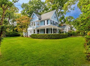 33 Spruce St, Southport, CT 06890