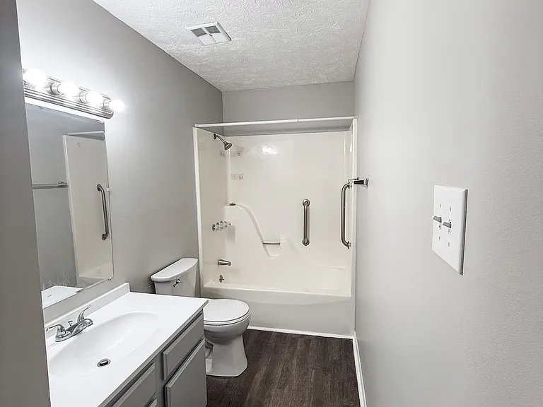 Bridalwood Townhomes — Photo 11