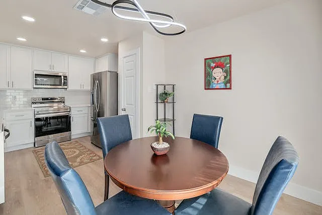 12313 Limerick Ave — Photo 4