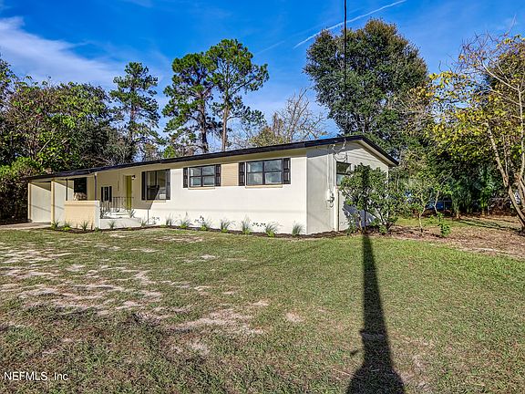 2nd image of 3305 CESERY Boulevard