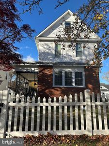 123 W Madison Ave, Magnolia, NJ, 08049